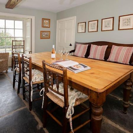 The Gate House, Clappersgate Villa แอมเบิลไซด์ ภายนอก รูปภาพ