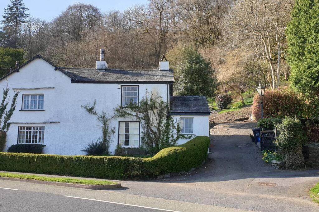 The Gate House, Clappersgate Villa แอมเบิลไซด์ ภายนอก รูปภาพ